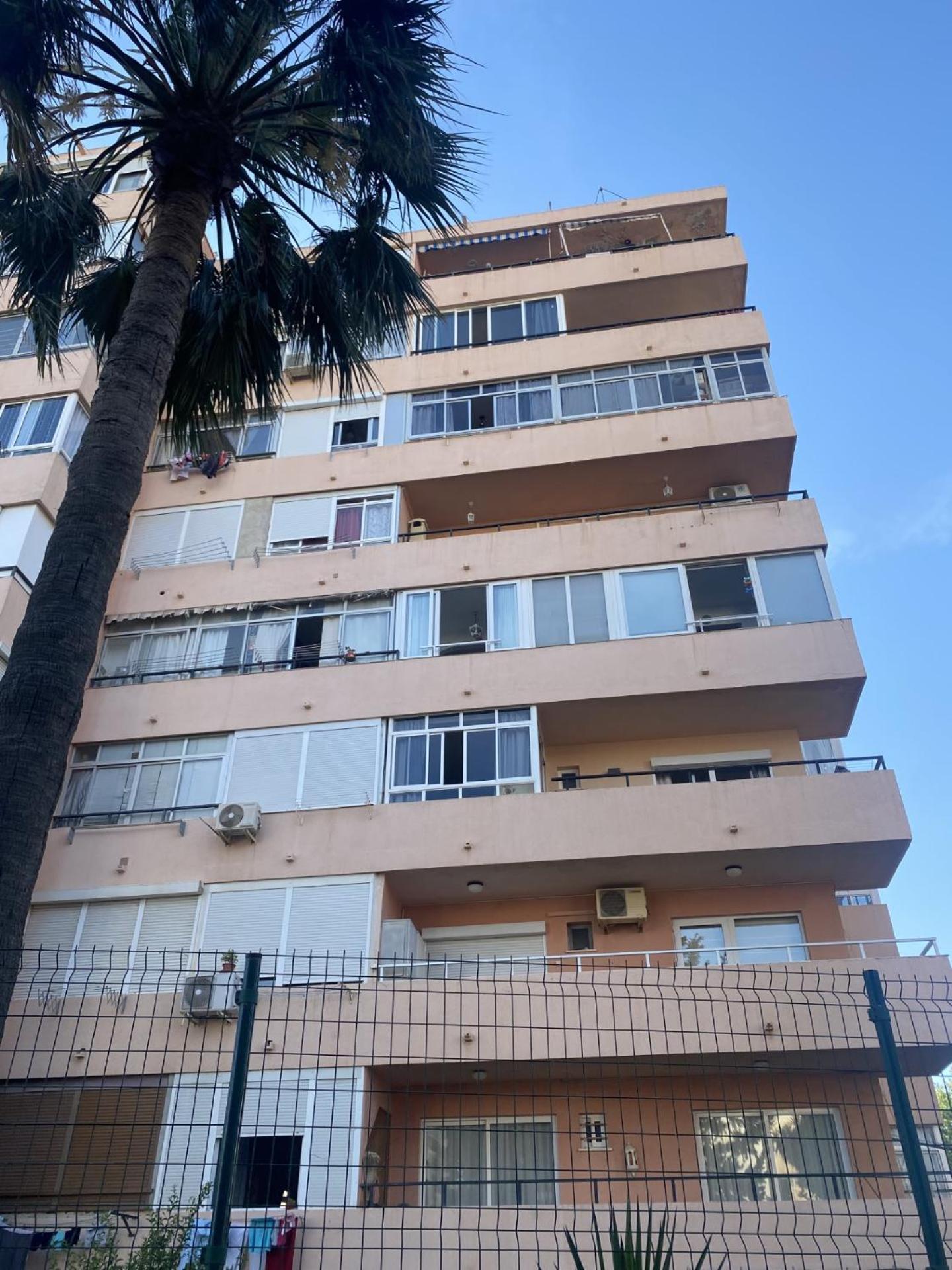 Apartamento La Ventana De Puerto Marina Benalmádena Exterior foto