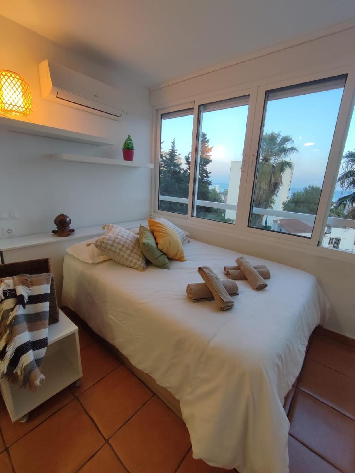 Apartamento La Ventana De Puerto Marina Benalmádena Exterior foto